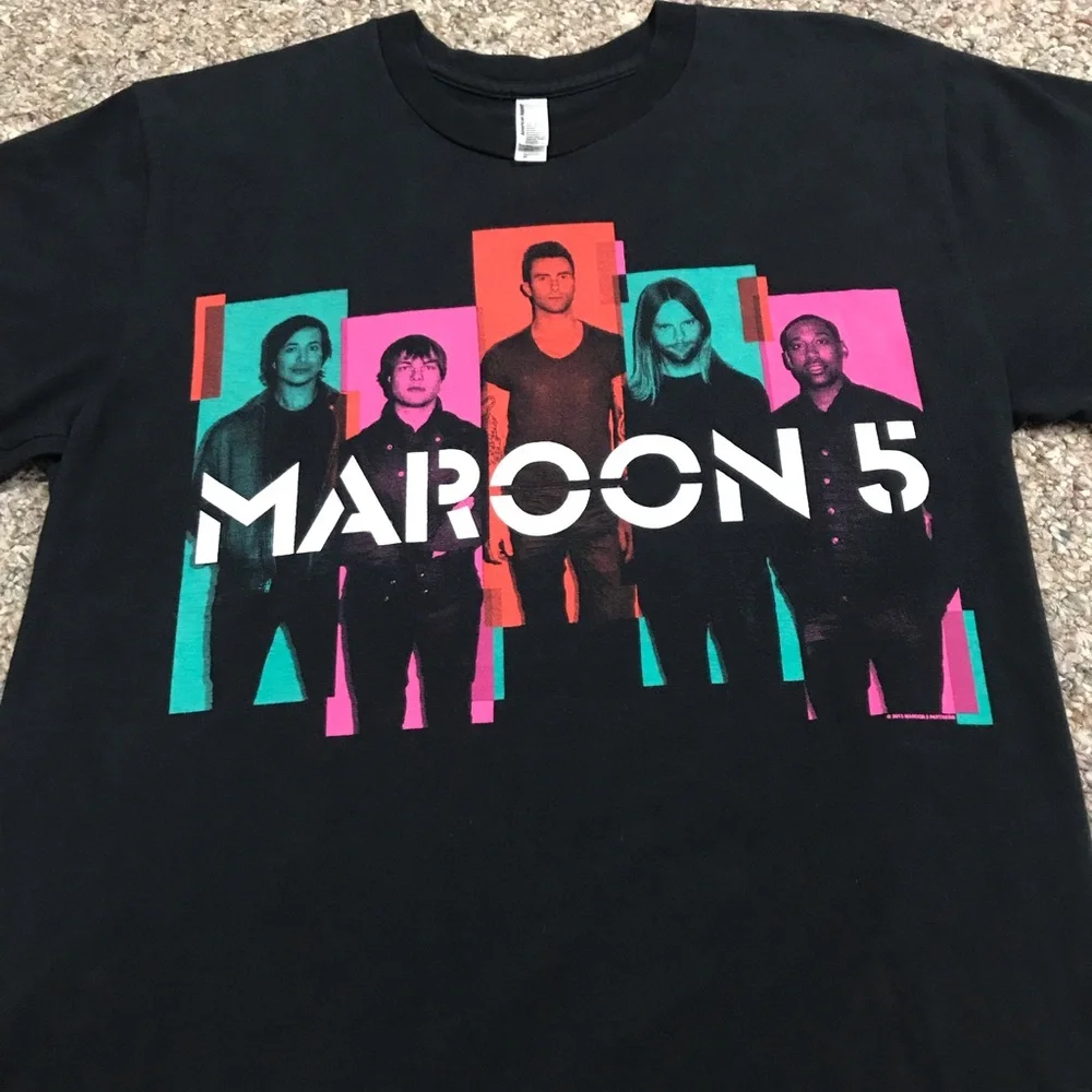 🎸 ‘13 Maroon 5 Maroon Five Band World Tour Columned Colors Tee Shirt - Picture 5 of 14